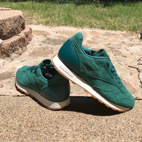 Reebok Classic Leather Green Suede Low Top Shoes - Picture 6 of 9